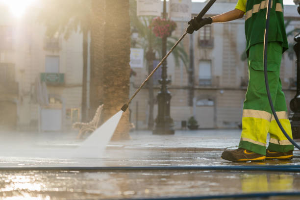 Professional  Pressure Washing Services in Munising, MI